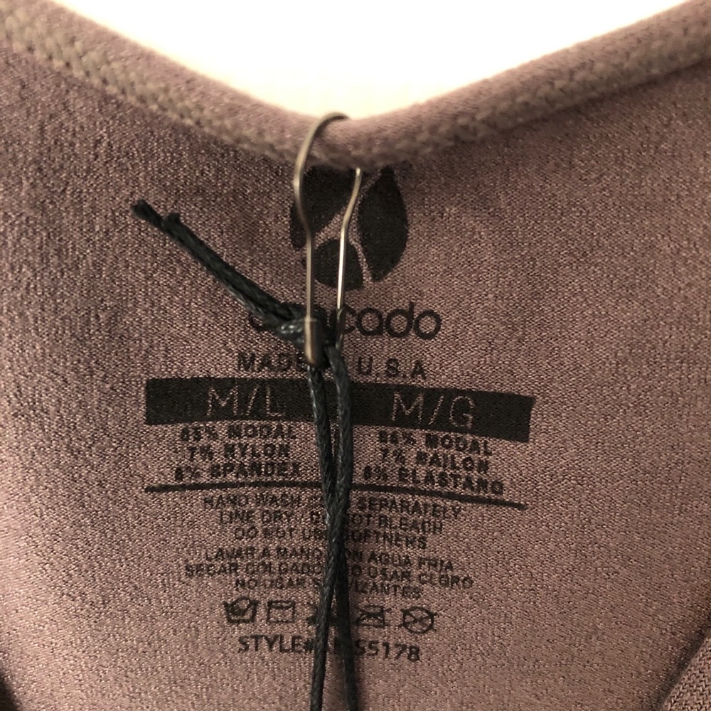 2/$35 or 3/$50 NWT Avocado Activewear Pewter Seamless Tank - Picture 5 of 5